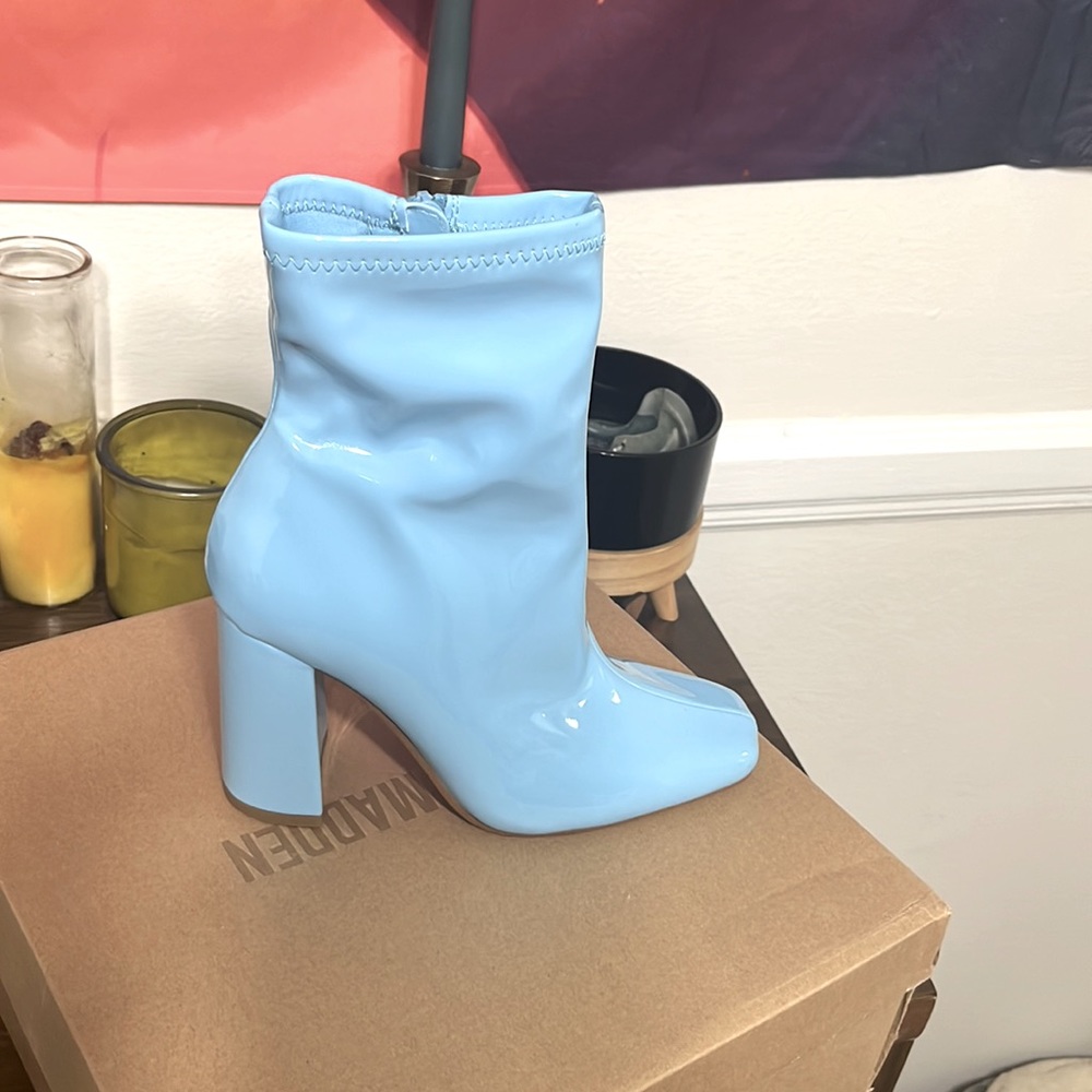 Steve Madden Lynden Boots